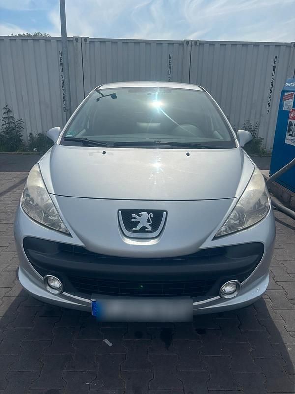 Silber Gebraucht 2009 Peugeot 207 Kleinwagen | 1.600 € (Guter Preis) - Bild 1/4