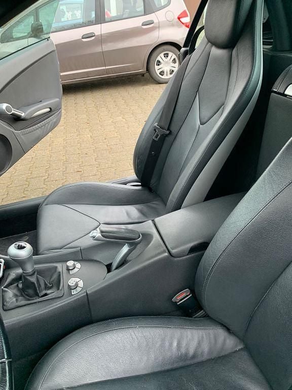 Schwarz Gebraucht 2006 Mercedes SLK200 Cabrio | 6.500 € (Fairer Preis) - Bild 1/4