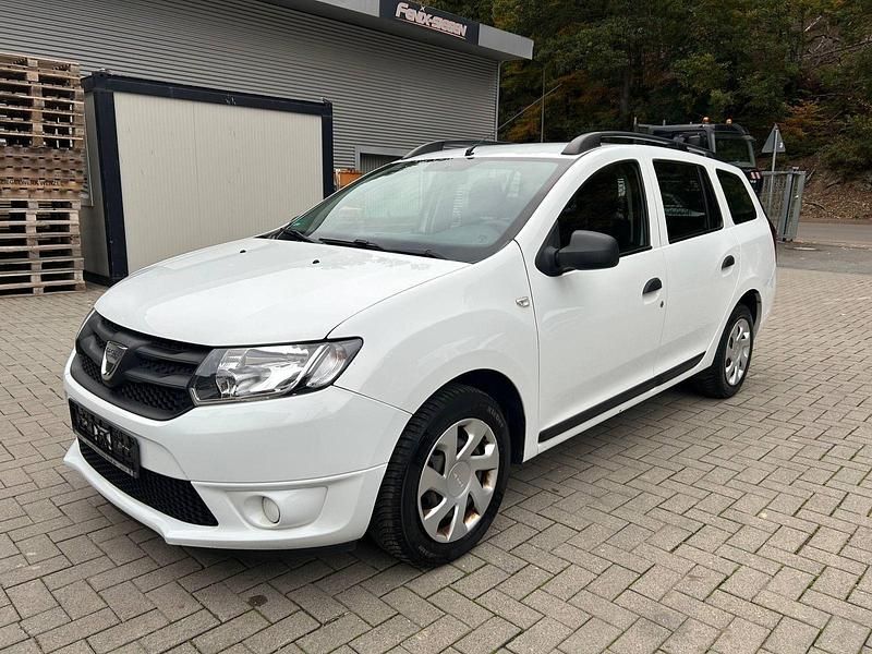 Weiß Gebraucht 2014 Dacia Logan Ambiance Kombi | 3.950 € (Fairer Preis) - Bild 1/4