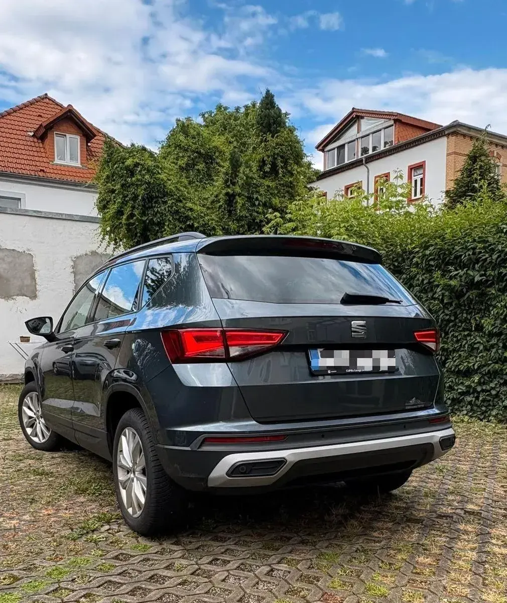 Gebraucht Seat Ateca Style 150 PS (110 kW) 2020 Grau SUV