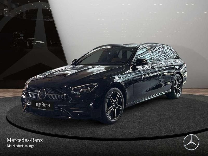 Gebraucht Mercedes E300 AMG 194 PS (142 kW) 2022 Schwarz Limousine