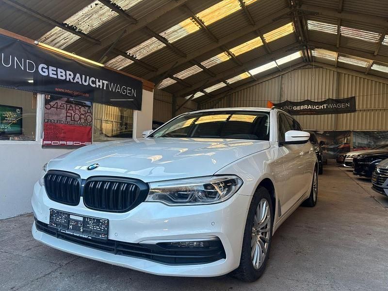 Gebraucht BMW 520 Luxury Line 190 PS (139 kW) 2019 Weiß Kombi