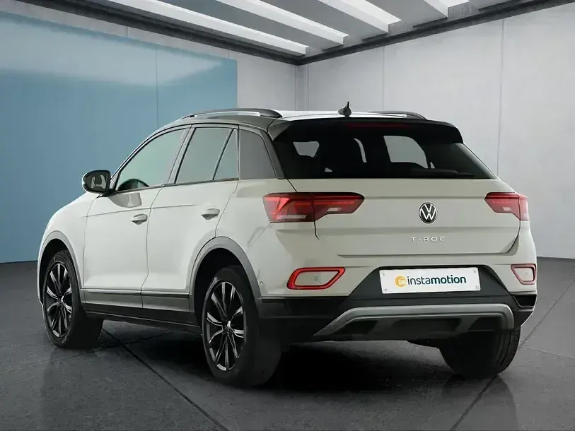 Second-hand VW T-Roc 150 CP (110 kW) 2023 Gri SUV