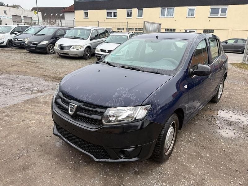 Gebraucht Dacia Sandero Celebration 75 PS (55 kW) 2015 Blau Limousine