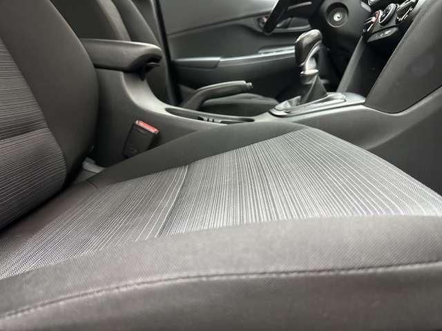 Silber metallic Gebraucht 2018 Hyundai Kona Select SUV | 12.110 € (Fairer Preis) - Bild 1/3