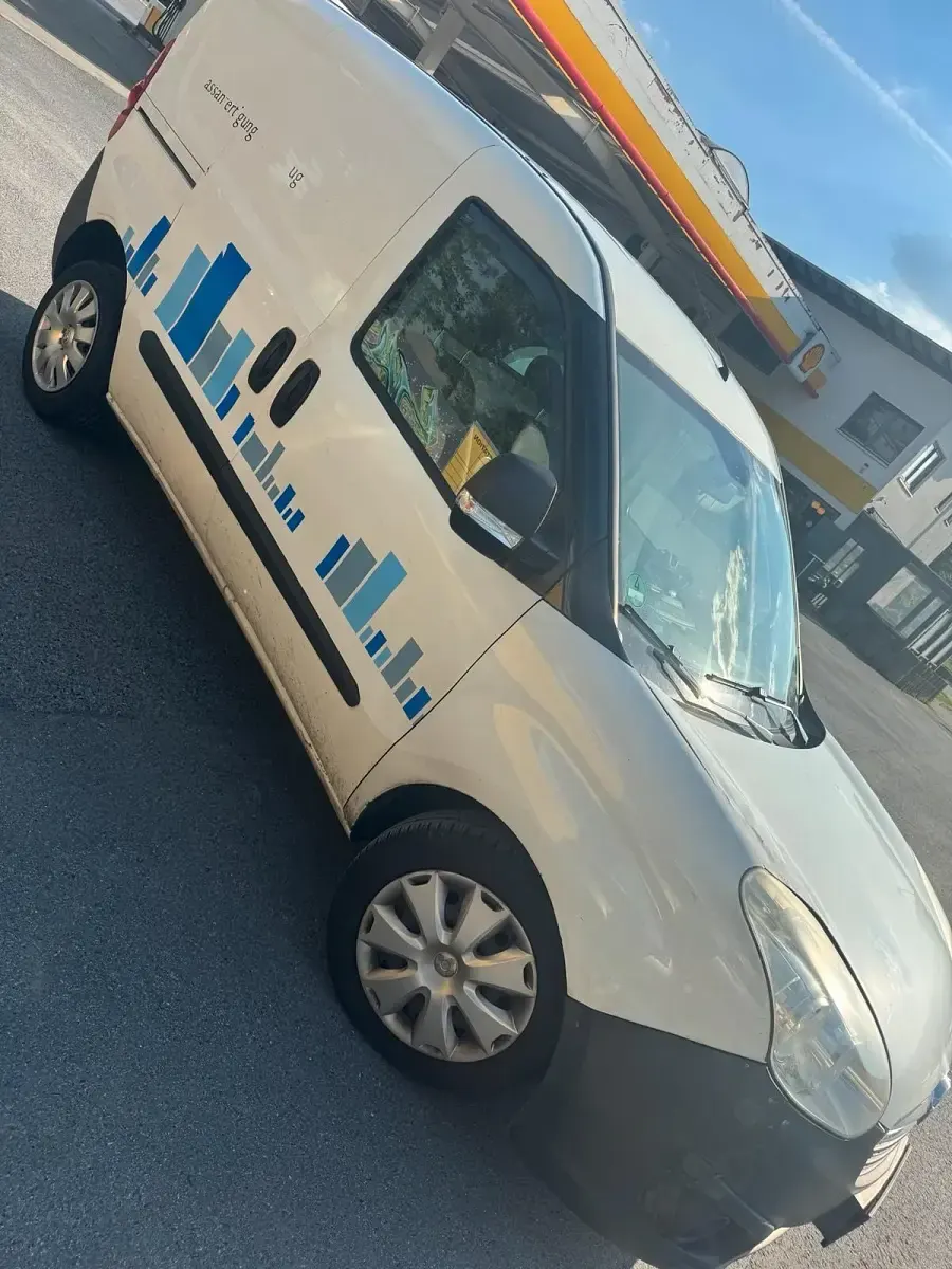 Gebraucht Opel Combo 120 PS (88 kW) 2014 Weiß Van / Kleinbus