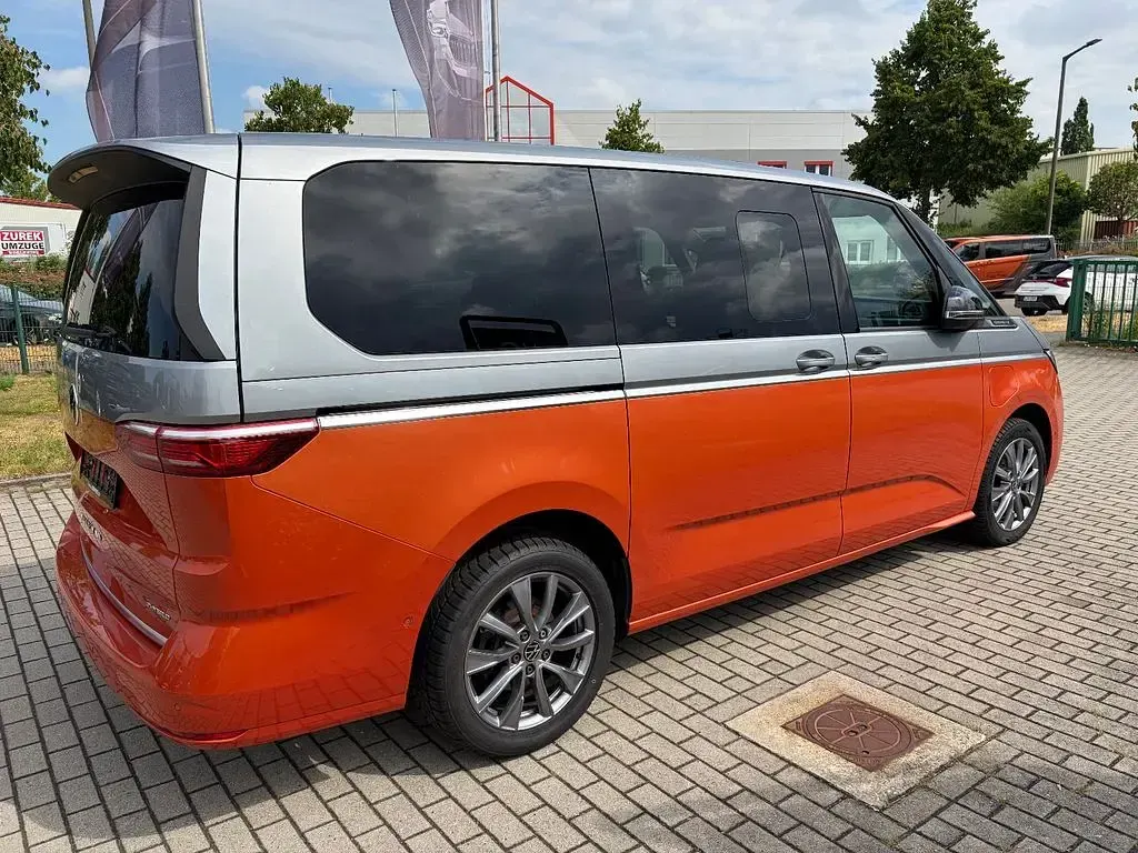 Gebraucht VW Multivan Energetic 218 PS (160 kW) 2022 Grauorange Van / Kleinbus