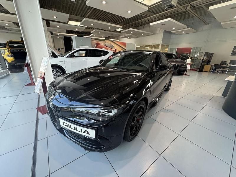 Neu 2025 Alfa Romeo Giulia Quadrifoglio Limousine | 88.980 € (Guter Preis) - Bild 1/4