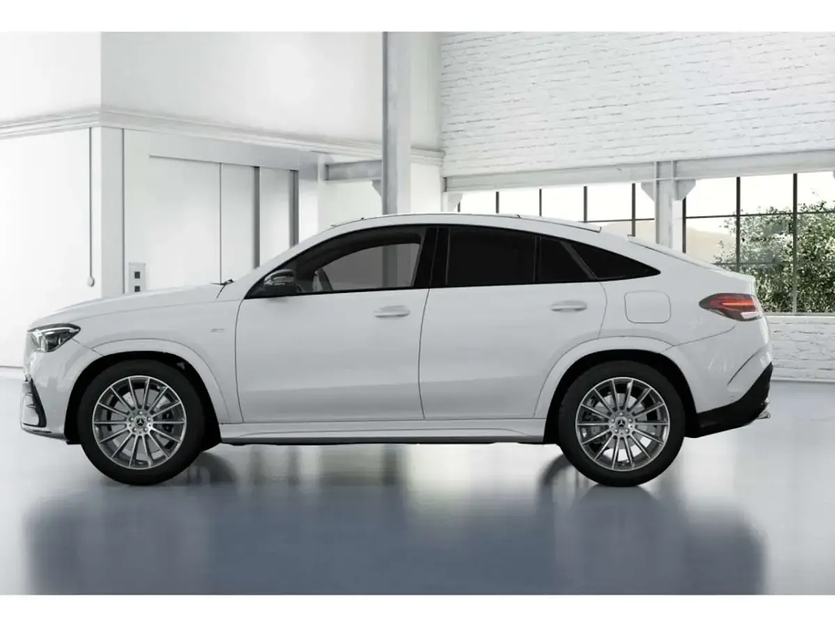 Gebraucht Mercedes GLE400 AMG 252 PS (185 kW) 2025 Weiß SUV