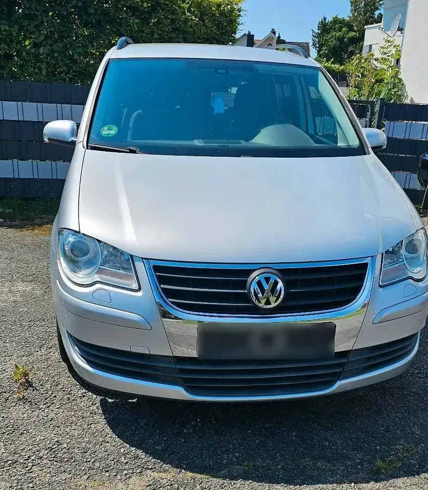Gebraucht VW Touran 140 PS (102 kW) 2008 Silber Van / Kleinbus