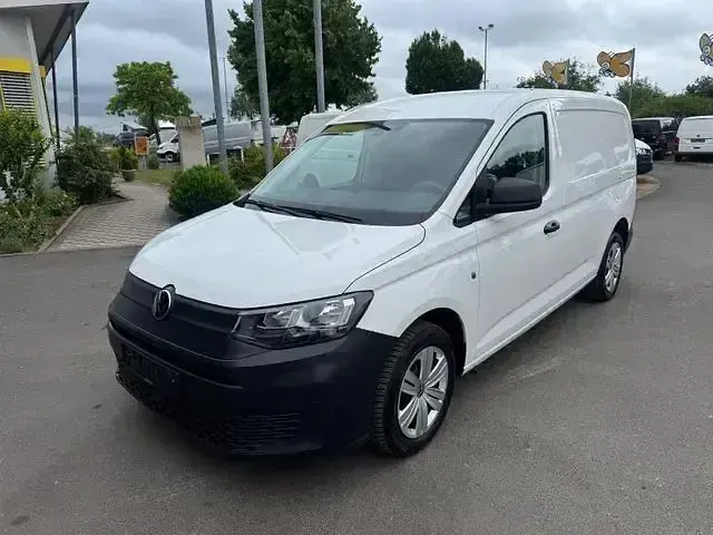 Gebraucht VW Caddy 102 PS (75 kW) 2022 Weiß Van / Kleinbus