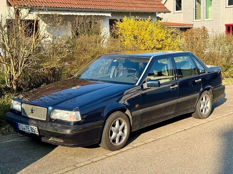 Second-hand Volvo 850 177 CP (130 kW) 1996 Albastru Berlinǎ