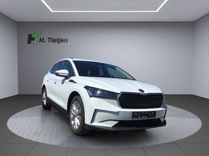 Weiß Gebraucht 2022 Skoda Enyaq iV SUV | 32.999 € (Guter Preis) - Bild 1/4