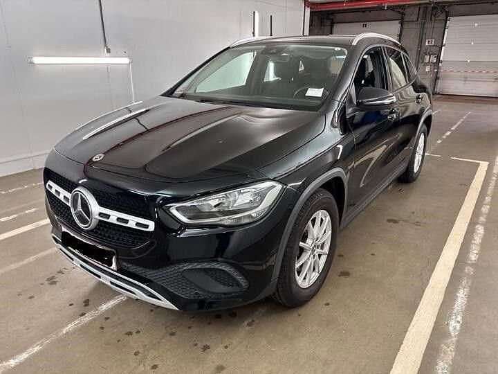 Schwarz Gebraucht 2020 Mercedes GLA180 SUV | 19.992 € (Fairer Preis) - Bild 1/4