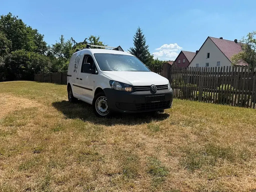 Gebraucht VW Caddy 109 PS (80 kW) 2012 Weiß Van / Kleinbus