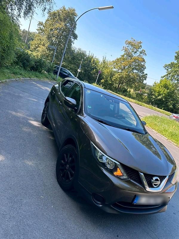 Gold Gebraucht 2014 Nissan Qashqai SUV | 7.500 € (Guter Preis) - Bild 1/4