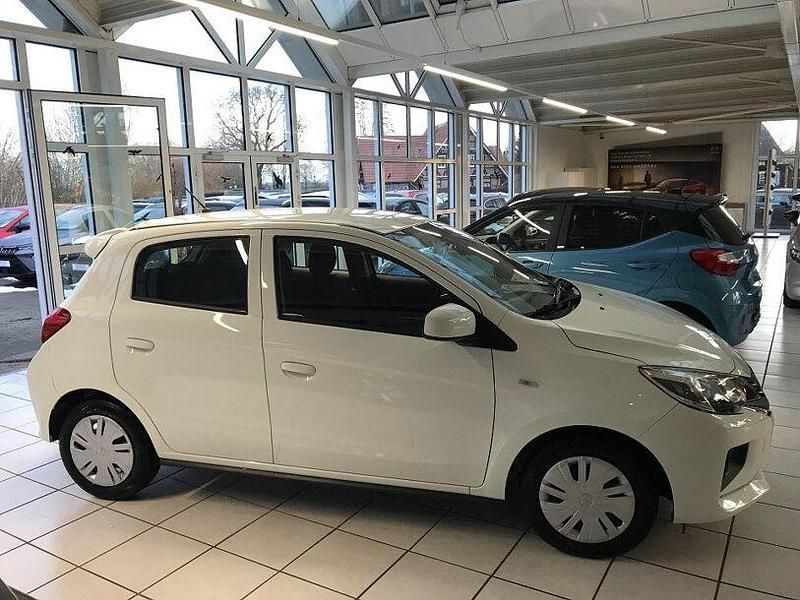 Second-hand Mitsubishi Space Star Select 71 CP (52 kW) 2025 Alb Hatchback