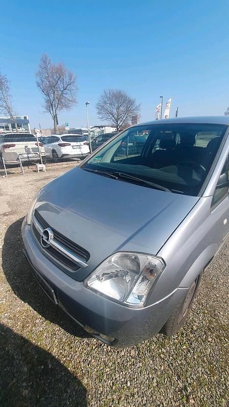 Gebraucht Opel Meriva 90 PS (66 kW) 2005 Silber Van / Kleinbus