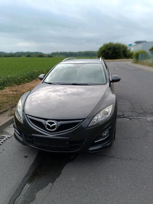 Grau Gebraucht 2012 Mazda 6 Kombi | 10.499 € - Bild 1/4