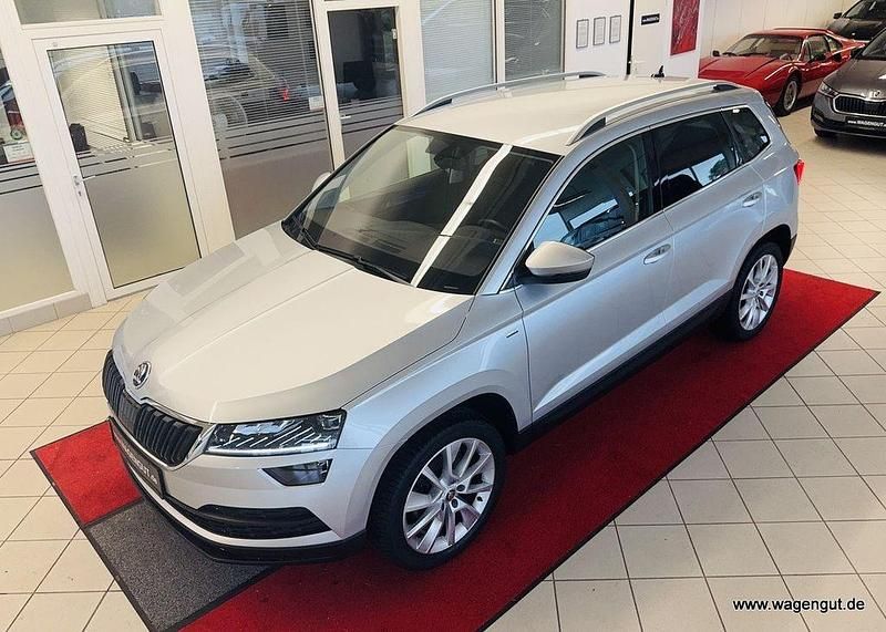 Silber Gebraucht 2021 Skoda Karoq Clever SUV | 26.990 € (Fairer Preis) - Bild 1/4