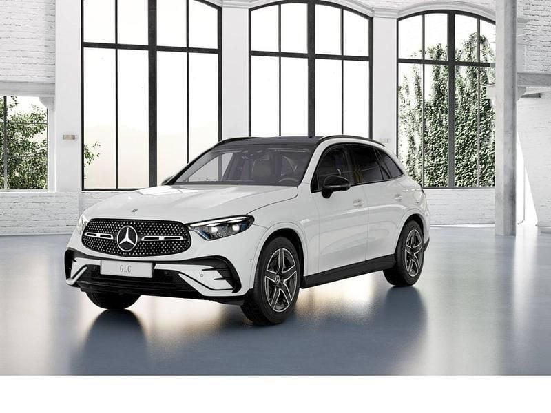 Weiß Gebraucht 2023 Mercedes GLC300e AMG SUV | 66.438 € (Fairer Preis) - Bild 1/4
