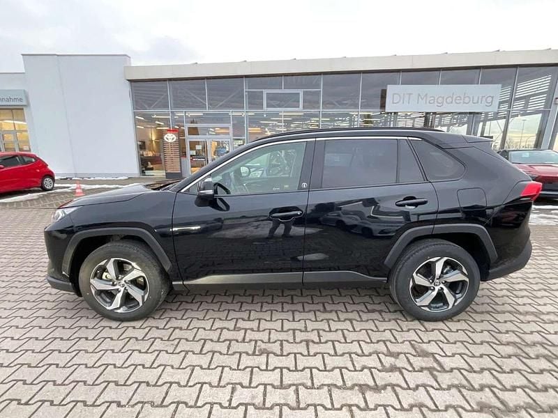 Gebraucht Toyota RAV4 Hybrid Team 218 PS (160 kW) 2023 Tiefschwarz mica metallic SUV