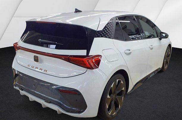 Gebraucht Cupra Born 169 kW (231 PS) 2025 Eisweiss Kleinwagen