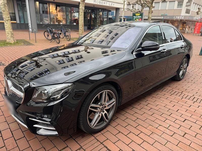 Gebraucht Mercedes E450 AMG 367 PS (269 kW) 2019 Schwarz Limousine