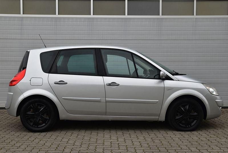 Gebraucht Renault Scénic II Exception 150 PS (110 kW) 2007 Silber Van / Kleinbus