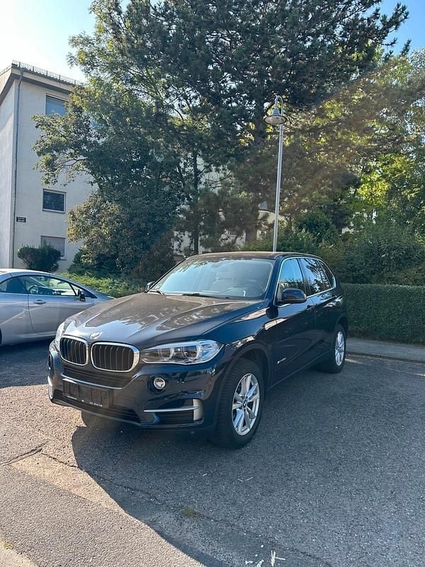 Schwarz Gebraucht 2017 BMW X5 SUV | 25.000 € (Superpreis) - Bild 1/4