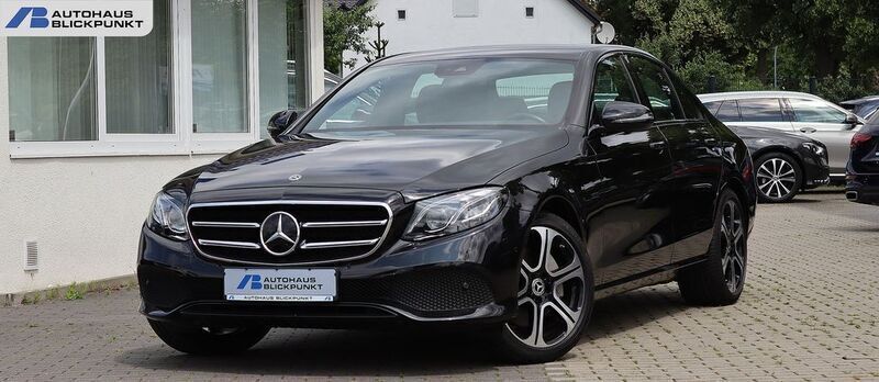 Schwarz Gebraucht 2018 Mercedes E350 Limousine | 28.980 € (Guter Preis) - Bild 1/4