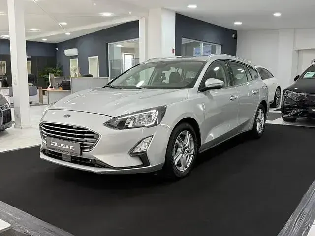 Gebraucht Ford Focus Cool & Connect 120 PS (88 kW) 2021 Polarsilber metallic Kombi