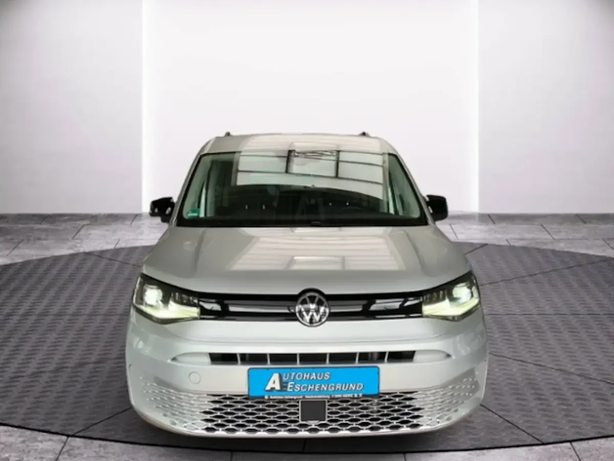 Gebraucht VW Caddy Basis 114 PS (83 kW) 2023 Van / Kleinbus