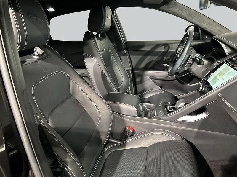 Gebraucht Jaguar E-Pace R-Dynamic 200 PS (147 kW) 2021 Santorini black metallic SUV