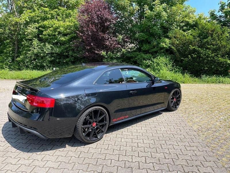 Gebraucht Audi A5 Comfort 211 PS (155 kW) 2012 Schwarz Coupé