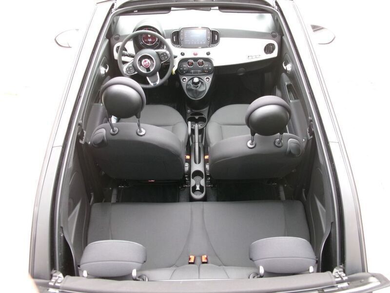 Weiß Gebraucht 2023 Fiat 500C Dolcevita Cabrio | 17.980 € (Teuer) - Bild 1/4