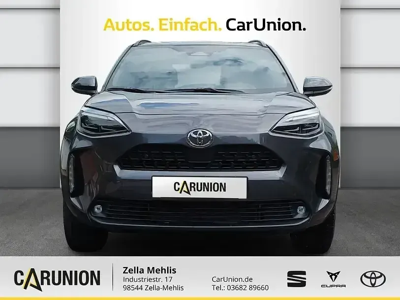 Neu Toyota Yaris Cross 131 PS (96 kW) 2026 Marlingrau SUV