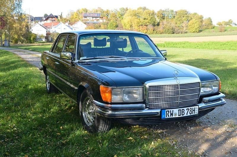 Schwarz Gebraucht 1978 Mercedes 450 Limousine | 39.500 € - Bild 1/4