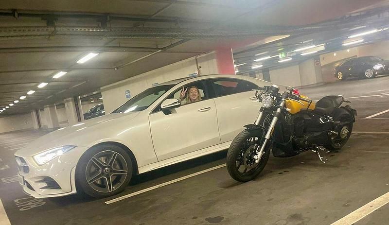 Gebraucht Mercedes CLS300 245 PS (180 kW) 2019 Weiß Coupé