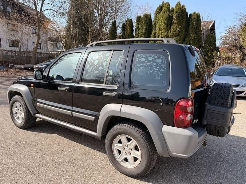 Gebraucht Jeep Cherokee 147 PS (108 kW) 2005 Schwarz SUV