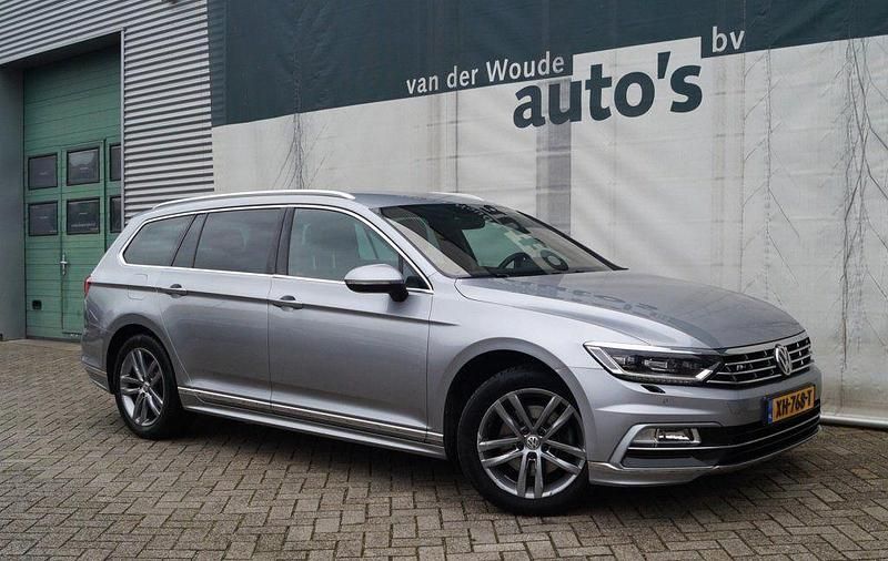 Gebraucht VW Passat Highline 125 PS (91 kW) 2019 Grau Kombi