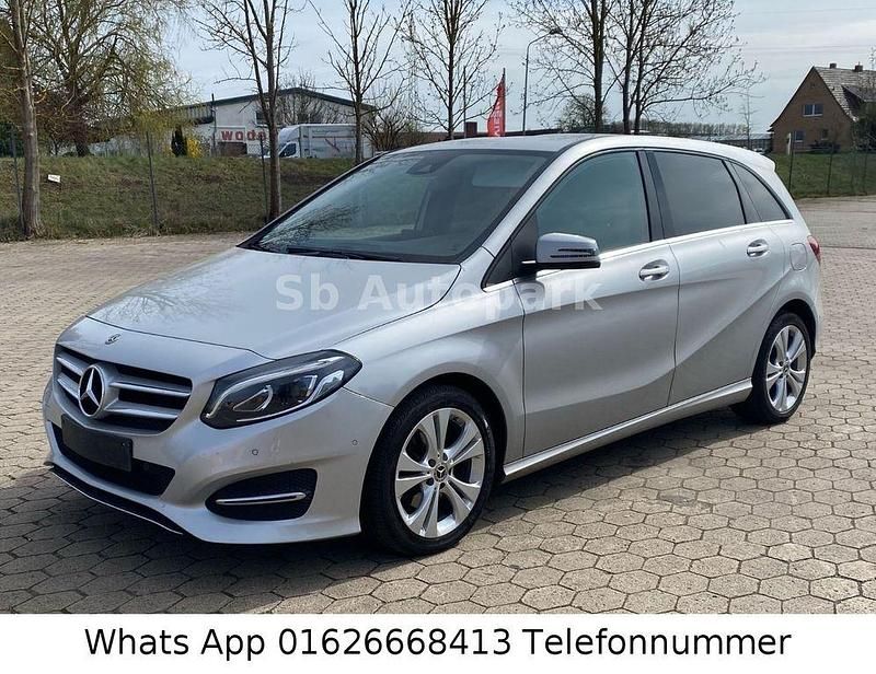 Gebraucht Mercedes B220 177 PS (130 kW) 2017 Silber Van / Kleinbus