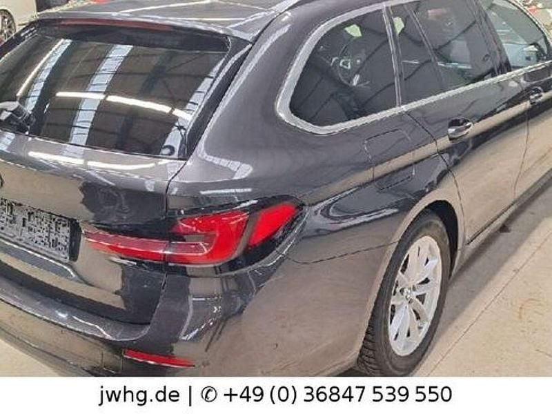 Gebraucht BMW 520 190 PS (139 kW) 2020 Grau Limousine