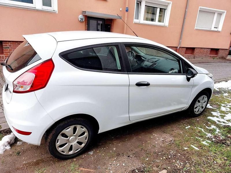Gebraucht Ford Fiesta 60 PS (44 kW) 2015 Kombi