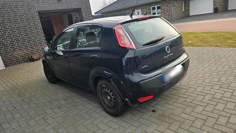 Gebraucht Fiat Punto 65 PS (47 kW) 2010 Kleinwagen
