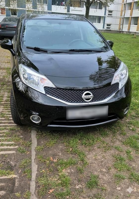 Usata Nissan Note 80 CV (58 kW) 2014 Nero Utilitaria