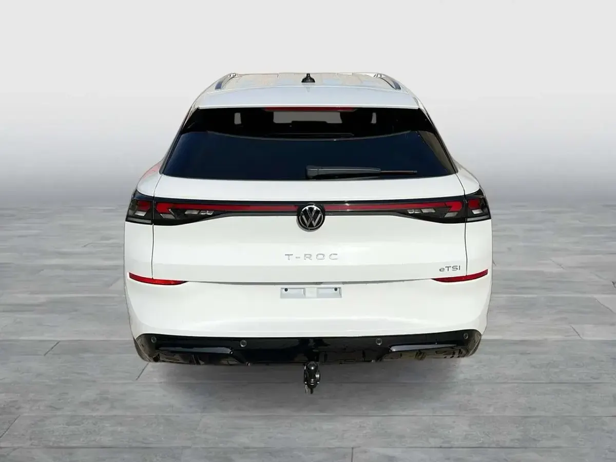 Neu VW T-Roc R-line 150 PS (110 kW) 2026 Weiß SUV
