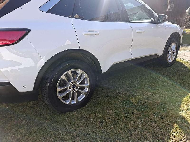 Gebraucht Ford Kuga Titanium X 150 PS (110 kW) 2021 Weiß SUV