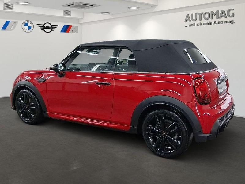 Gebraucht Mini Cooper S Cabriolet 178 PS (130 kW) 2023 Chili red Cabrio