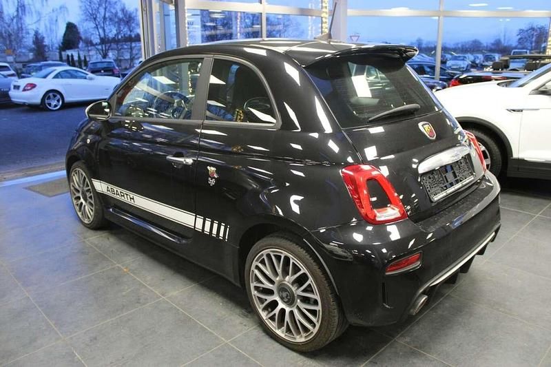 Second-hand Abarth 595 145 CP (106 kW) 2021 Negru Berlinǎ